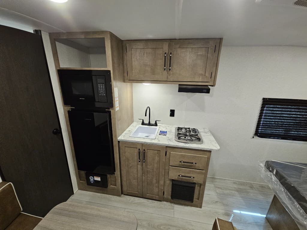 2025 Keystone RV 2025 Keystone RV Springdale - thumbnail 14