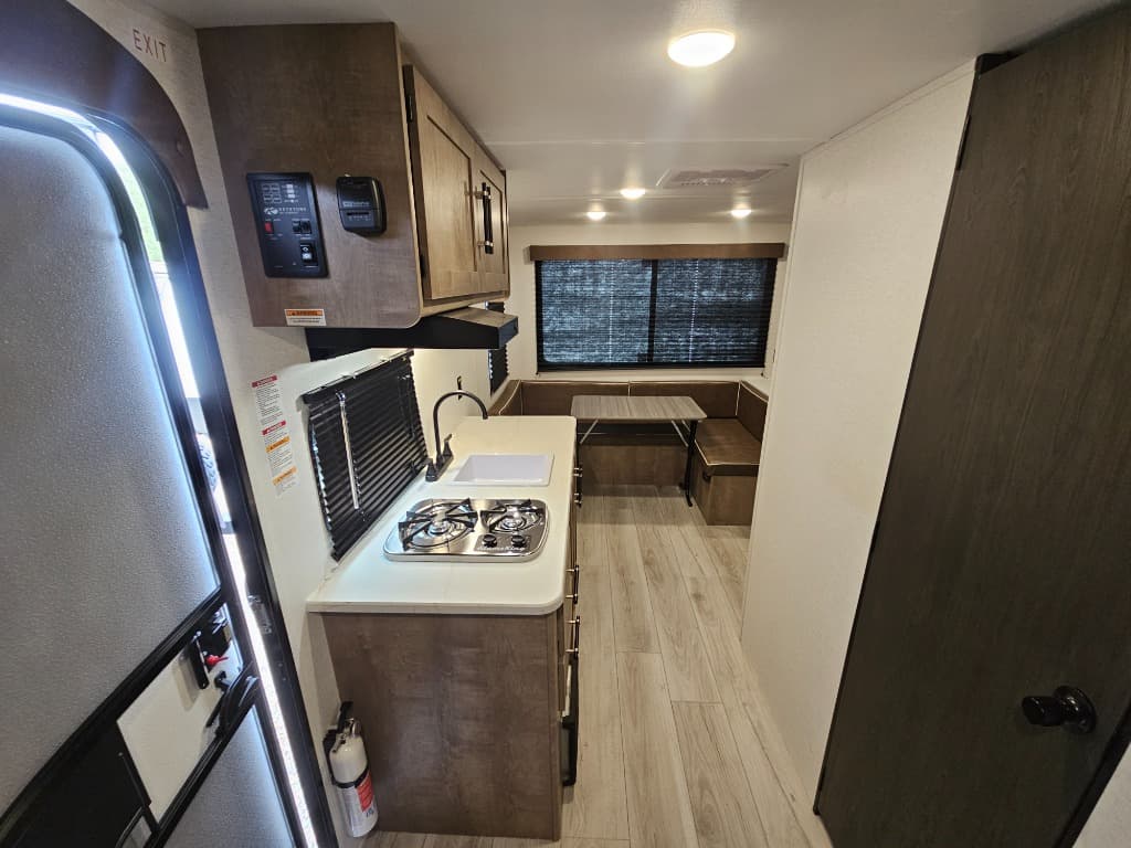 2025 Keystone RV 2025 Keystone RV Springdale - thumbnail 8