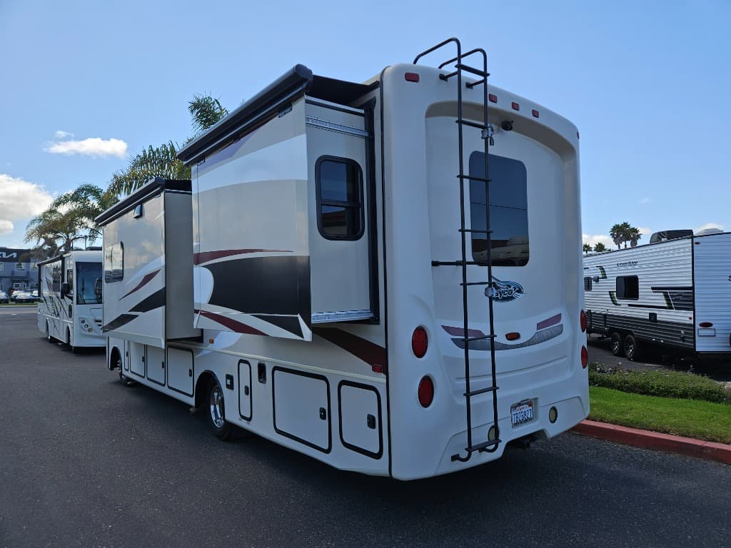 2014 Jayco 2014 Jayco Precept - thumbnail 4