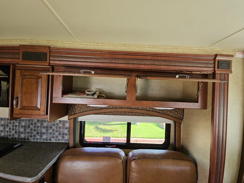 2014 Jayco 2014 Jayco Precept - thumbnail 13