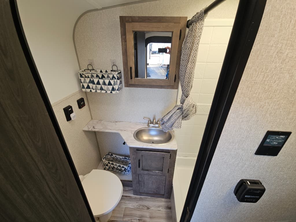 2022 Venture RV 2022 Venture RV Sonic Lite - thumbnail 22