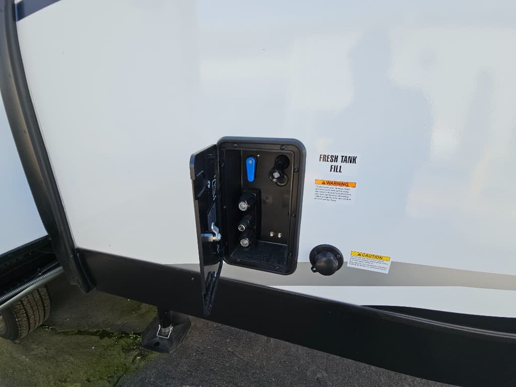 2026 Venture RV 2026 Venture RV SportTrek Touring Edition - thumbnail 41