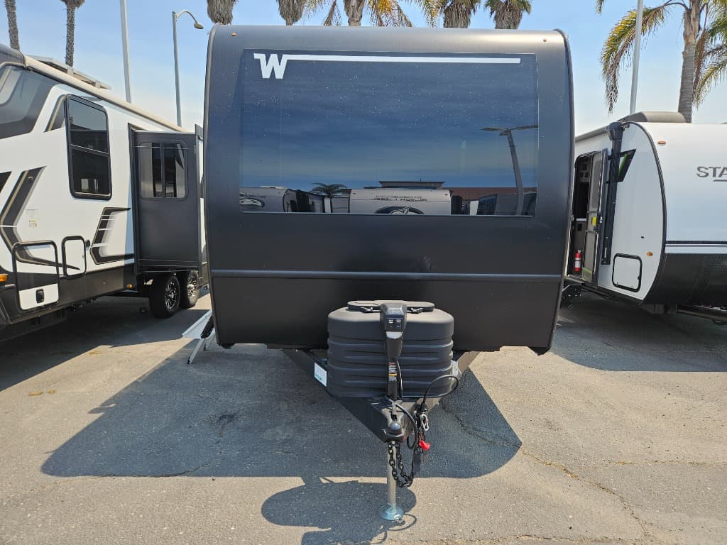 2026 Winnebago 2026 Winnebago Thrive - thumbnail 7