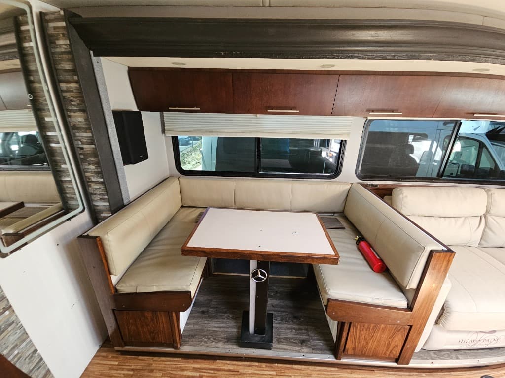 2009 Coachmen 2009 Coachmen Prism - thumbnail 28