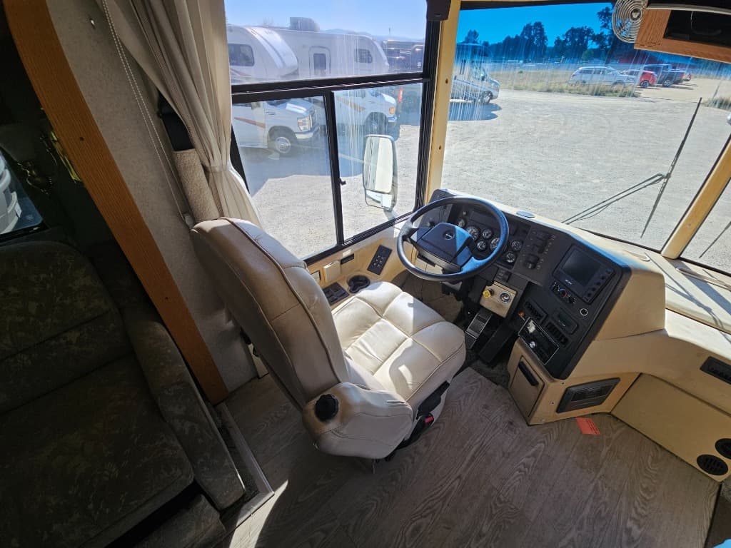 2003 Winnebago 2003 Winnebago Journey - thumbnail 10