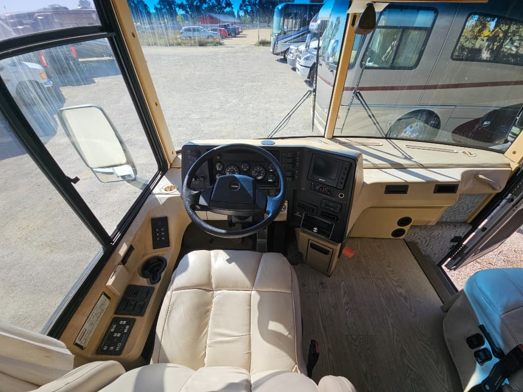 2003 Winnebago 2003 Winnebago Journey - thumbnail 12