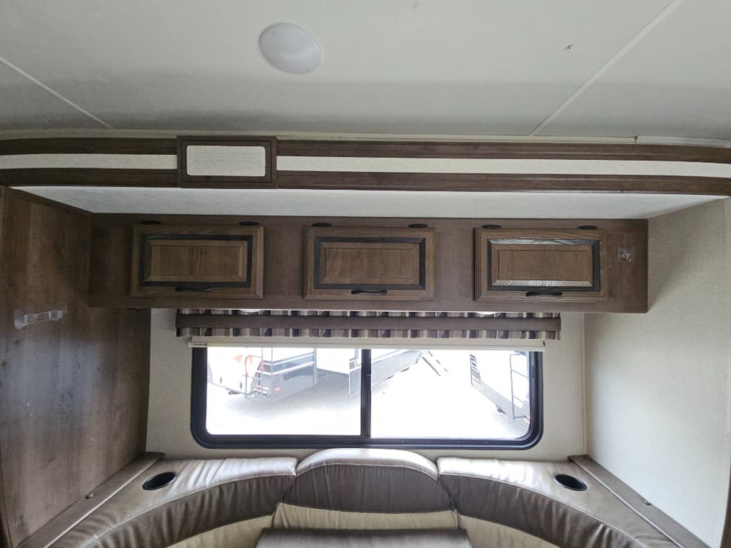 2018 Coachmen 2018 Coachmen Prism - thumbnail 10