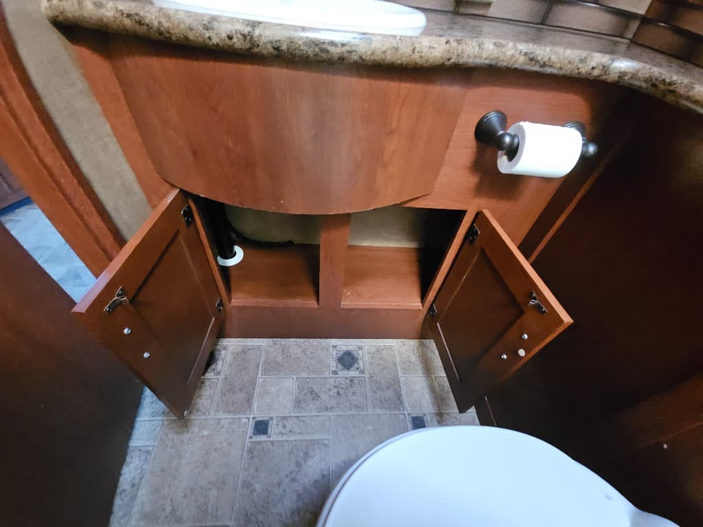 2014 Thor Motor Coach 2014 Thor Motor Coach Hurricane - thumbnail 59