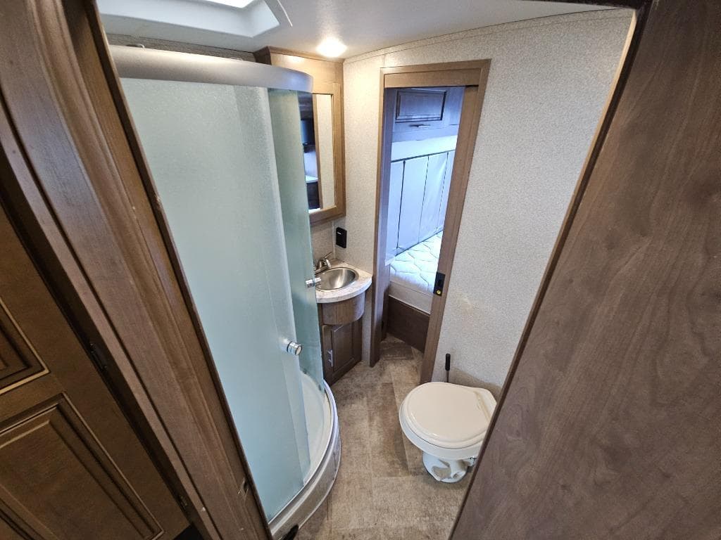 2019 Forest River 2019 Forest River Georgetown 3 Series - thumbnail 26