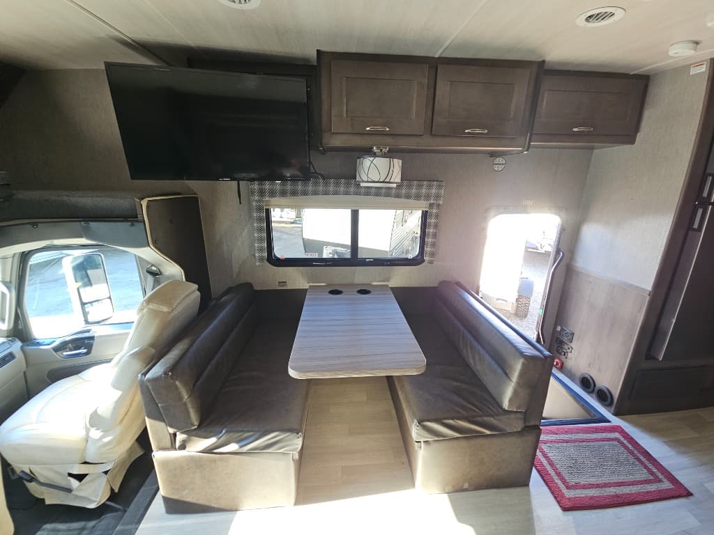 2022 NeXus RV 2022 NeXus RV Wraith - thumbnail 16