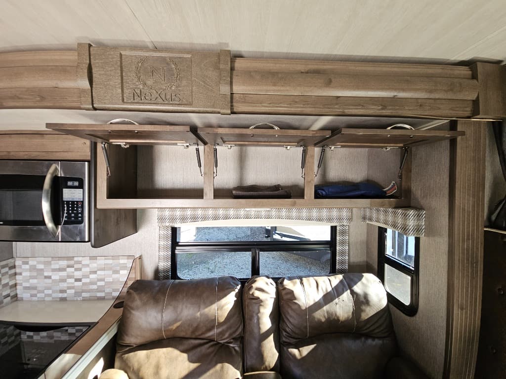 2022 NeXus RV 2022 NeXus RV Wraith - thumbnail 21
