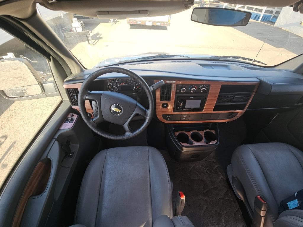 2010 Roadtrek 2010 Roadtrek Versatile - thumbnail 27