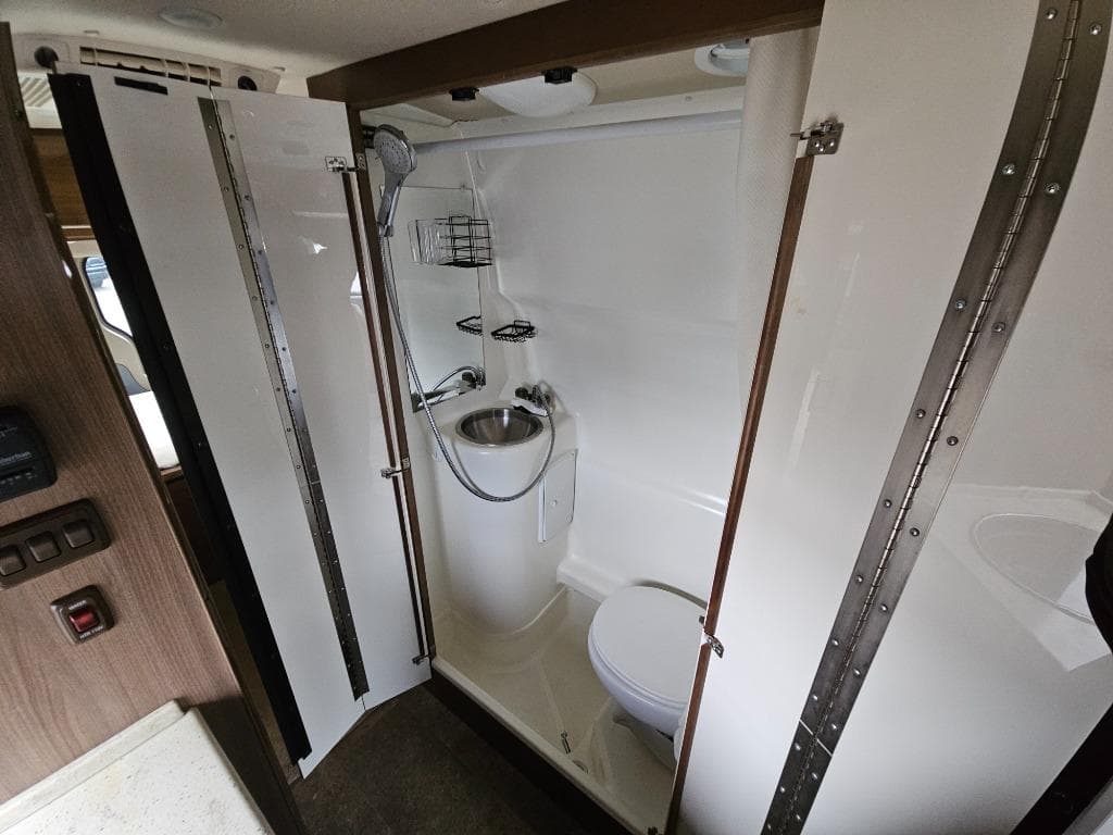 2015 Winnebago 2015 Winnebago Era - thumbnail 18