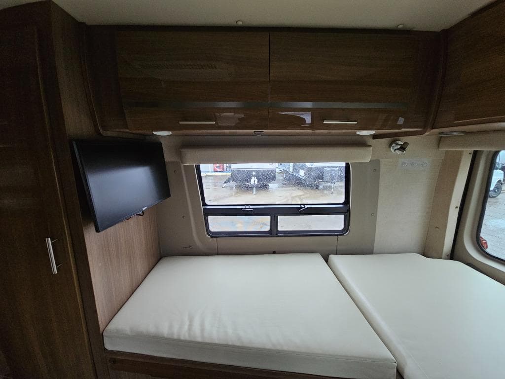2015 Winnebago 2015 Winnebago Era - thumbnail 26